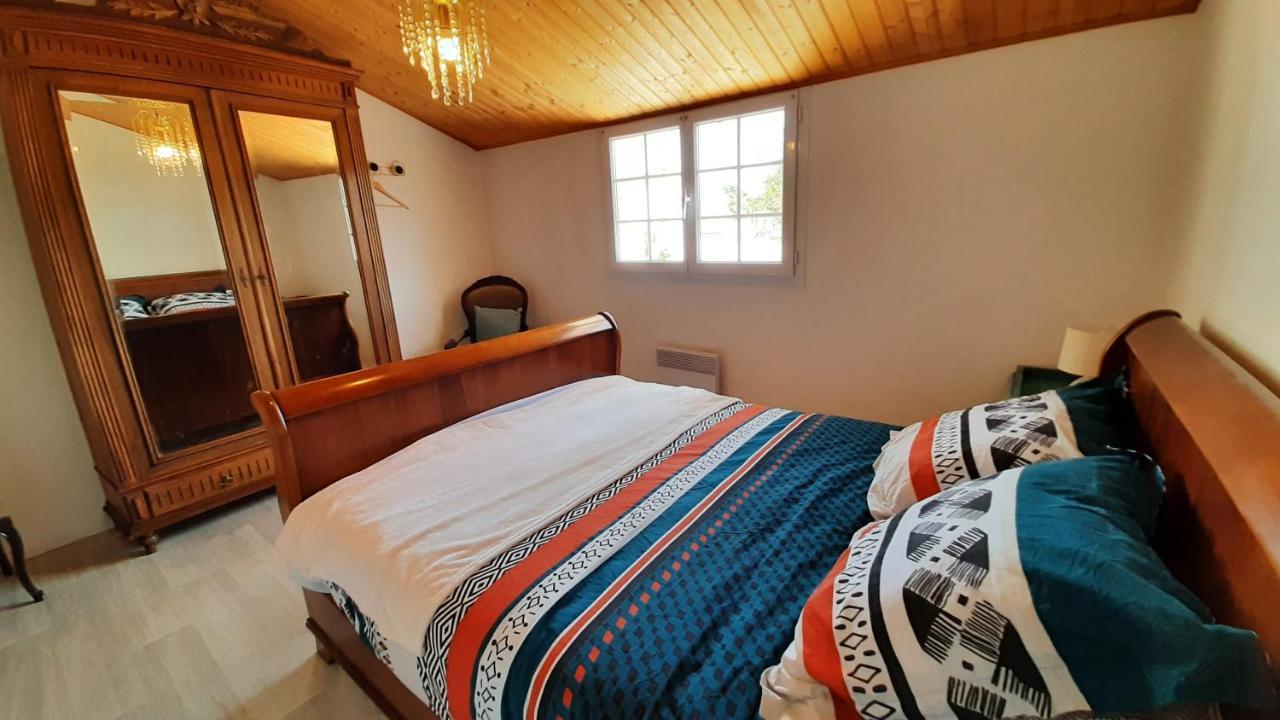 Charmante Maison De Ville Avec Jardin - 2 Chambres - 5 Pers サン・ジャン·ド・モン エクステリア 写真