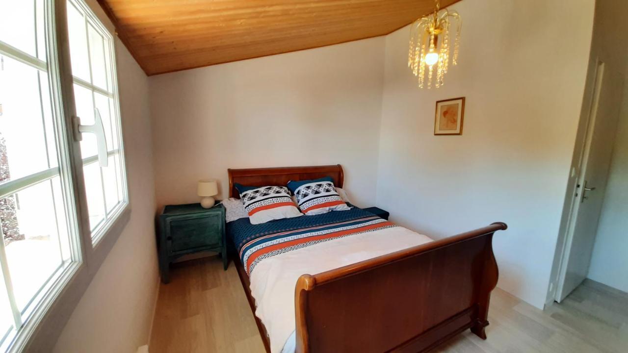 Charmante Maison De Ville Avec Jardin - 2 Chambres - 5 Pers サン・ジャン·ド・モン エクステリア 写真