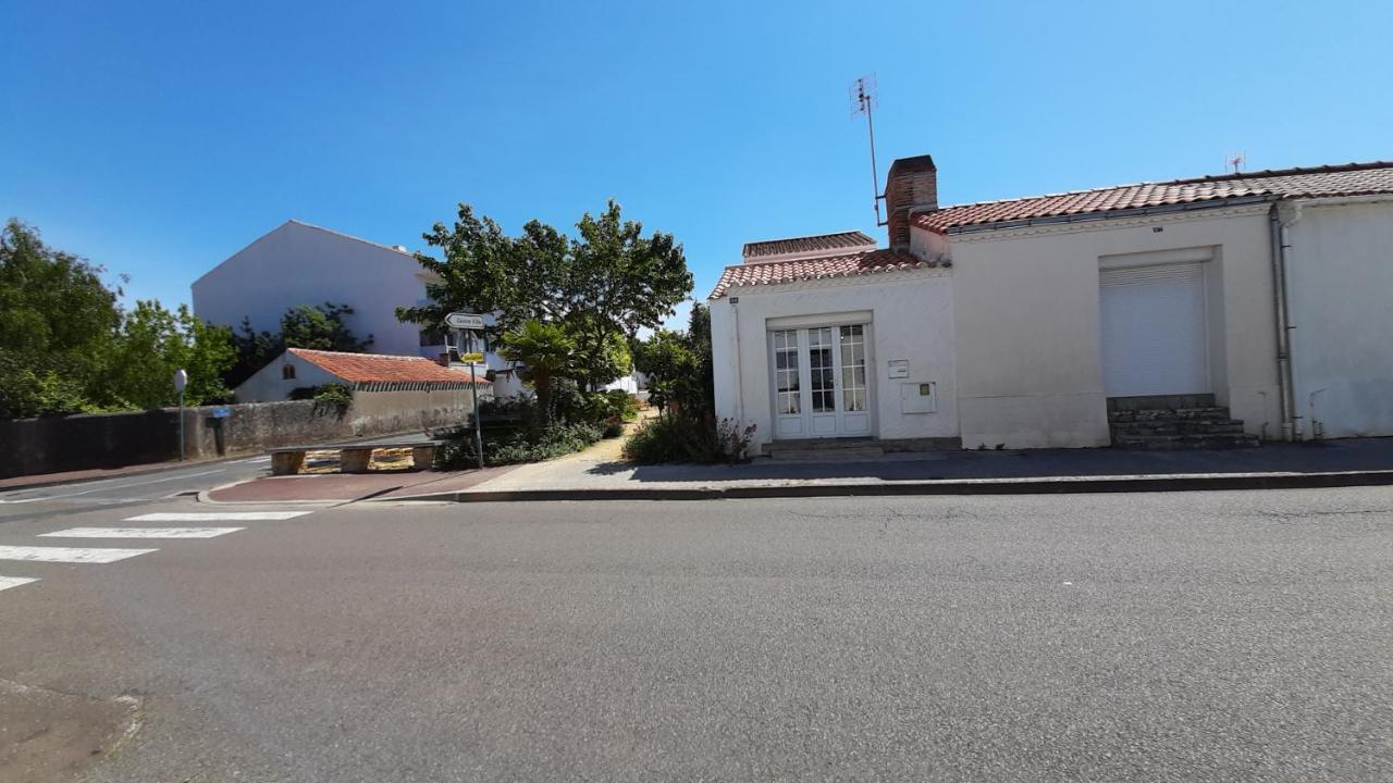 Charmante Maison De Ville Avec Jardin - 2 Chambres - 5 Pers サン・ジャン·ド・モン エクステリア 写真